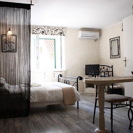 Old Town Apartment Šibenik Habitación foto